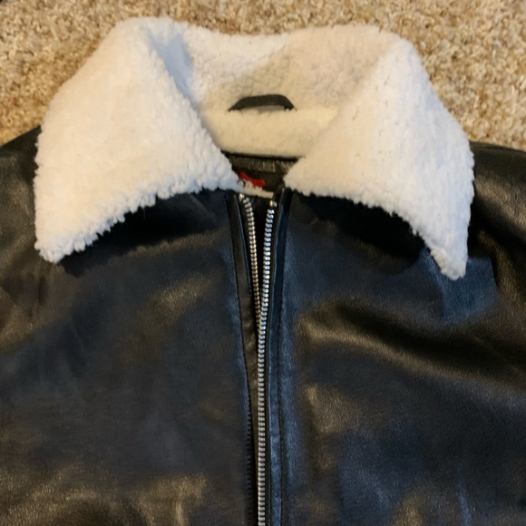 Jackets Junction Bomber Aviator Shearling Jacket - Picture 4 of 4